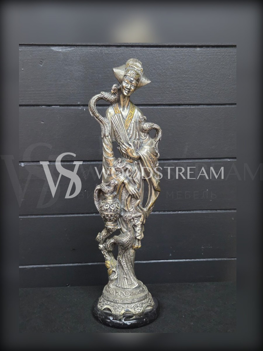 Статуэтка/Скульптура в восточном стиле