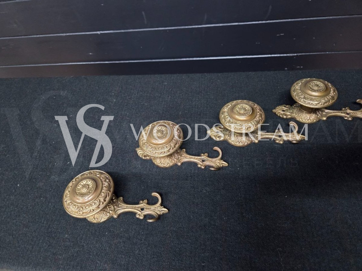 Комплект: Фурнитура/Крючок/Вешалка в стиле венецианского Людовика XV 4 штуки