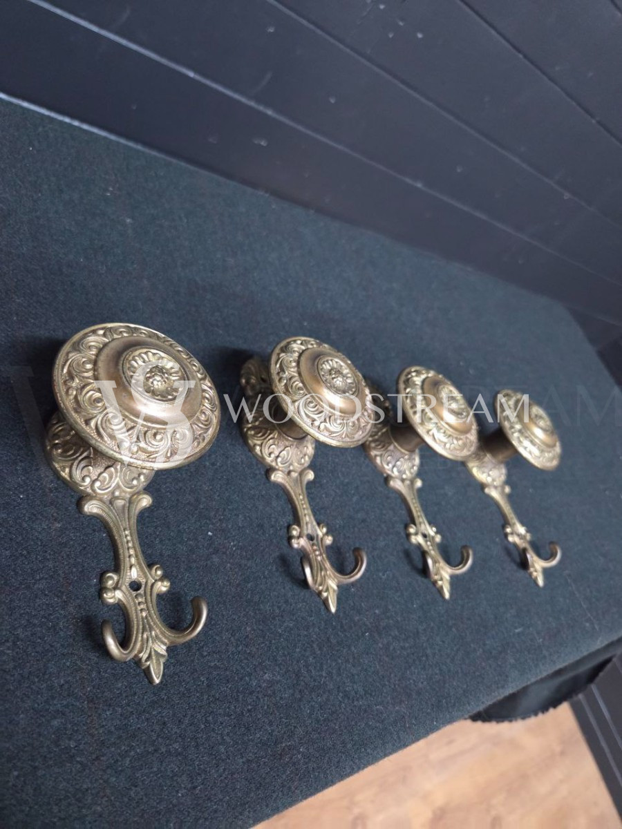 Комплект: Фурнитура/Крючок/Вешалка в стиле венецианского Людовика XV 4 штуки