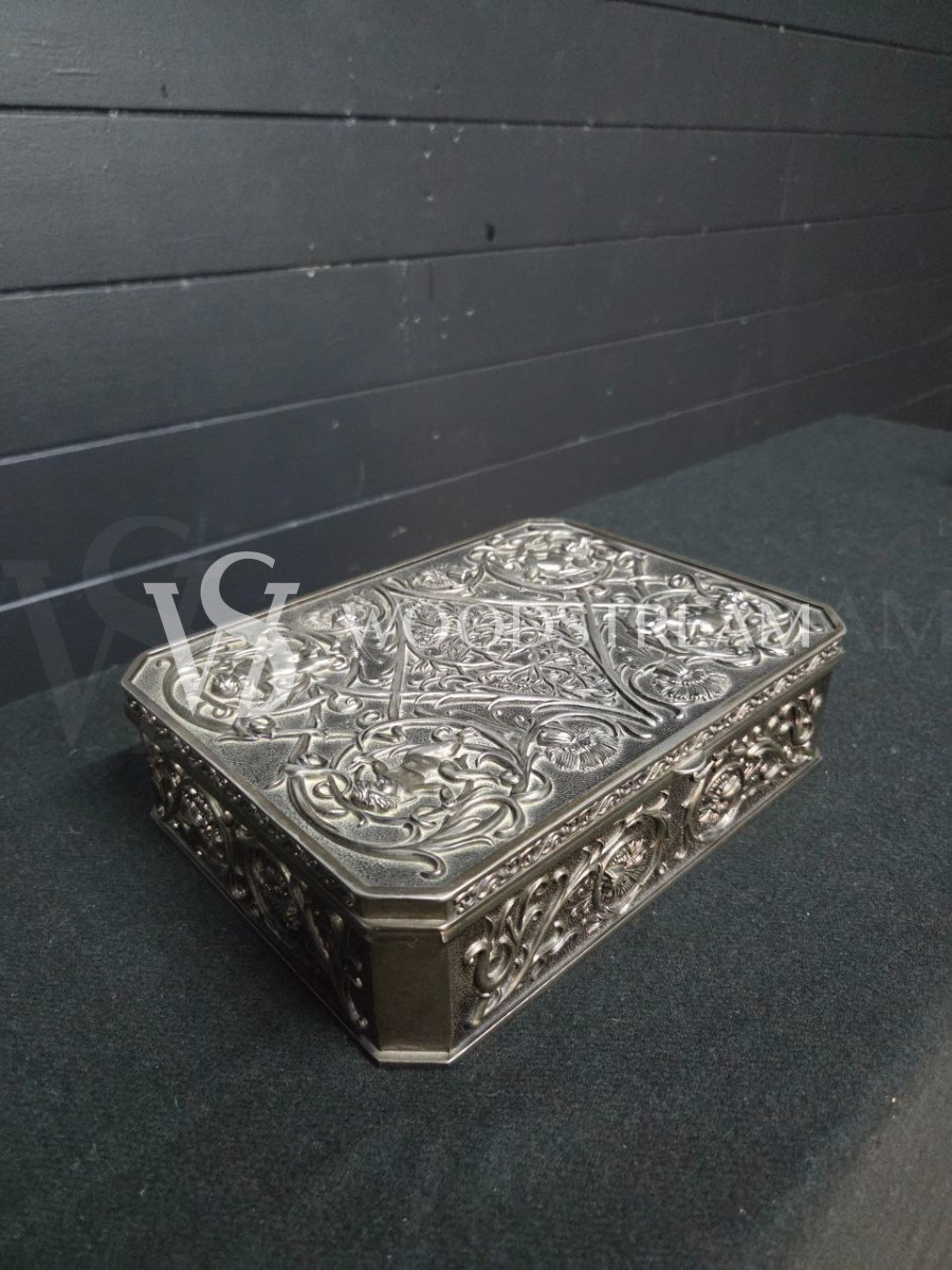 Шкатулка винтажная