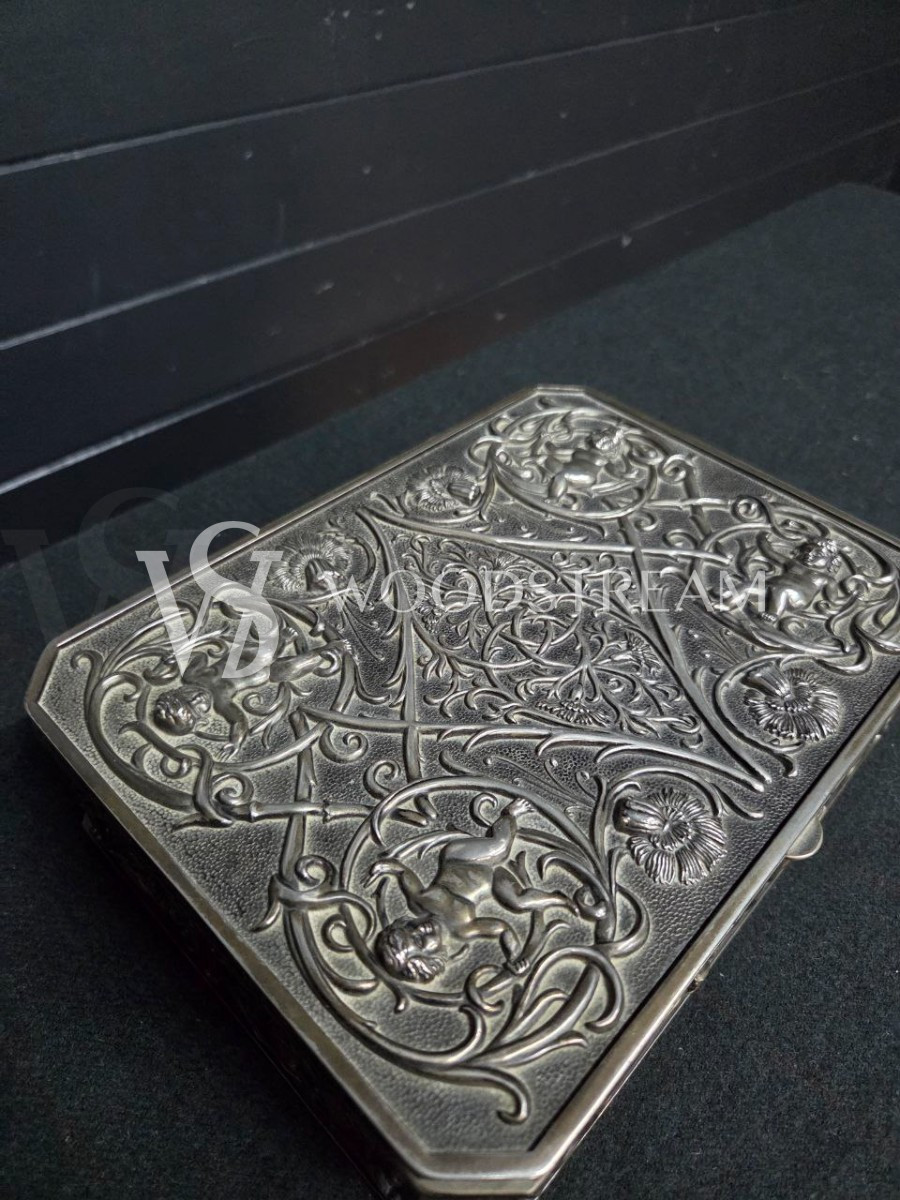 Шкатулка винтажная