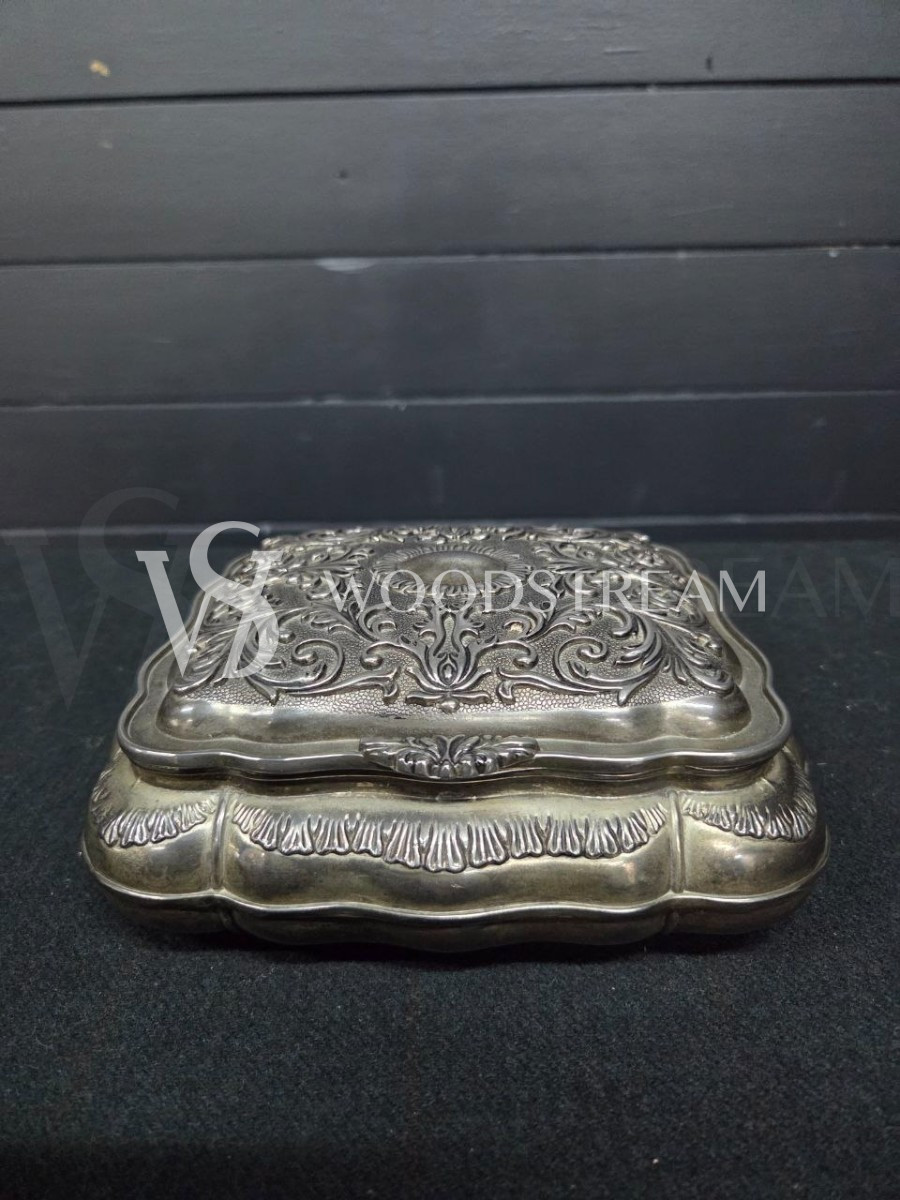 Шкатулка винтажная