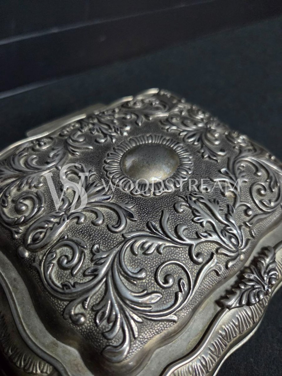 Шкатулка винтажная