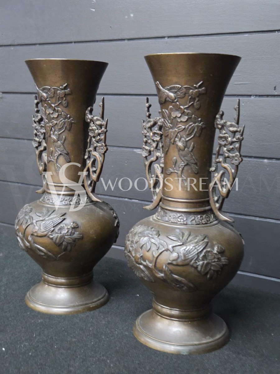 Ваза винтажная 2 штуки