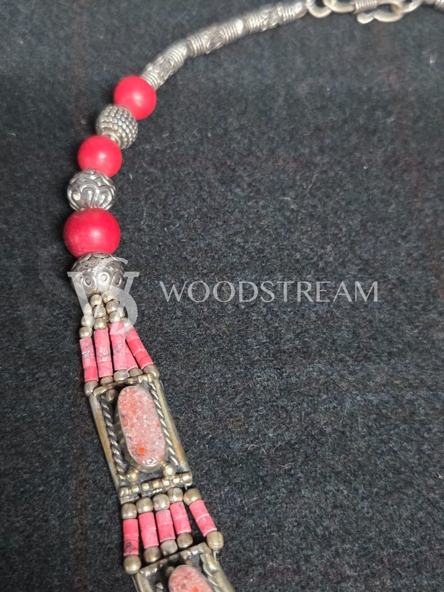 Ожерелье винтажное