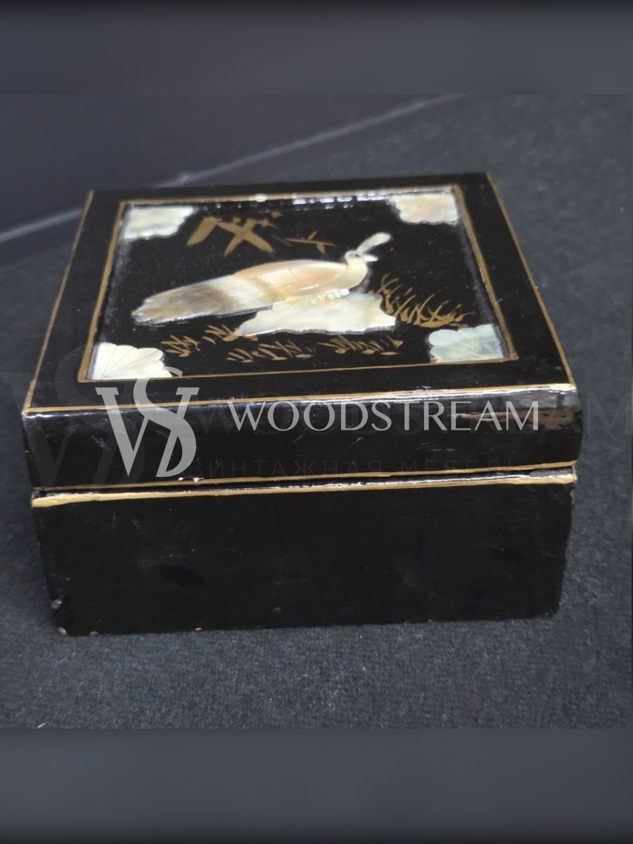 Шкатулка в стиле шинуазри