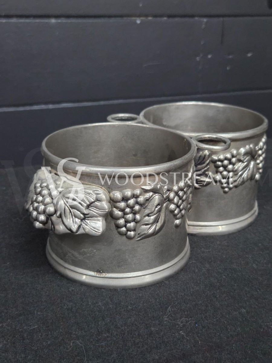 Подставка для винных бутылок винтажная