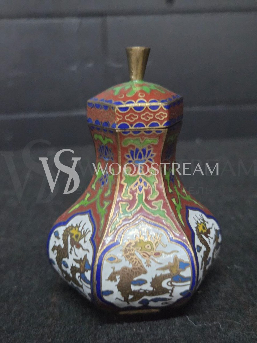 Набор декоративный: Ваза с крышкой 4 штуки и чайник Клуазоне