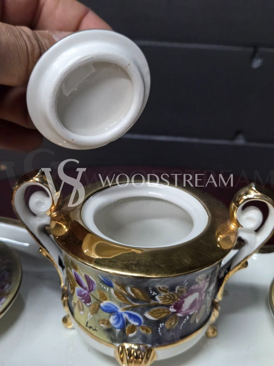 Сервиз чайный/кофейный на 2 персоны на подносе Каподимонте