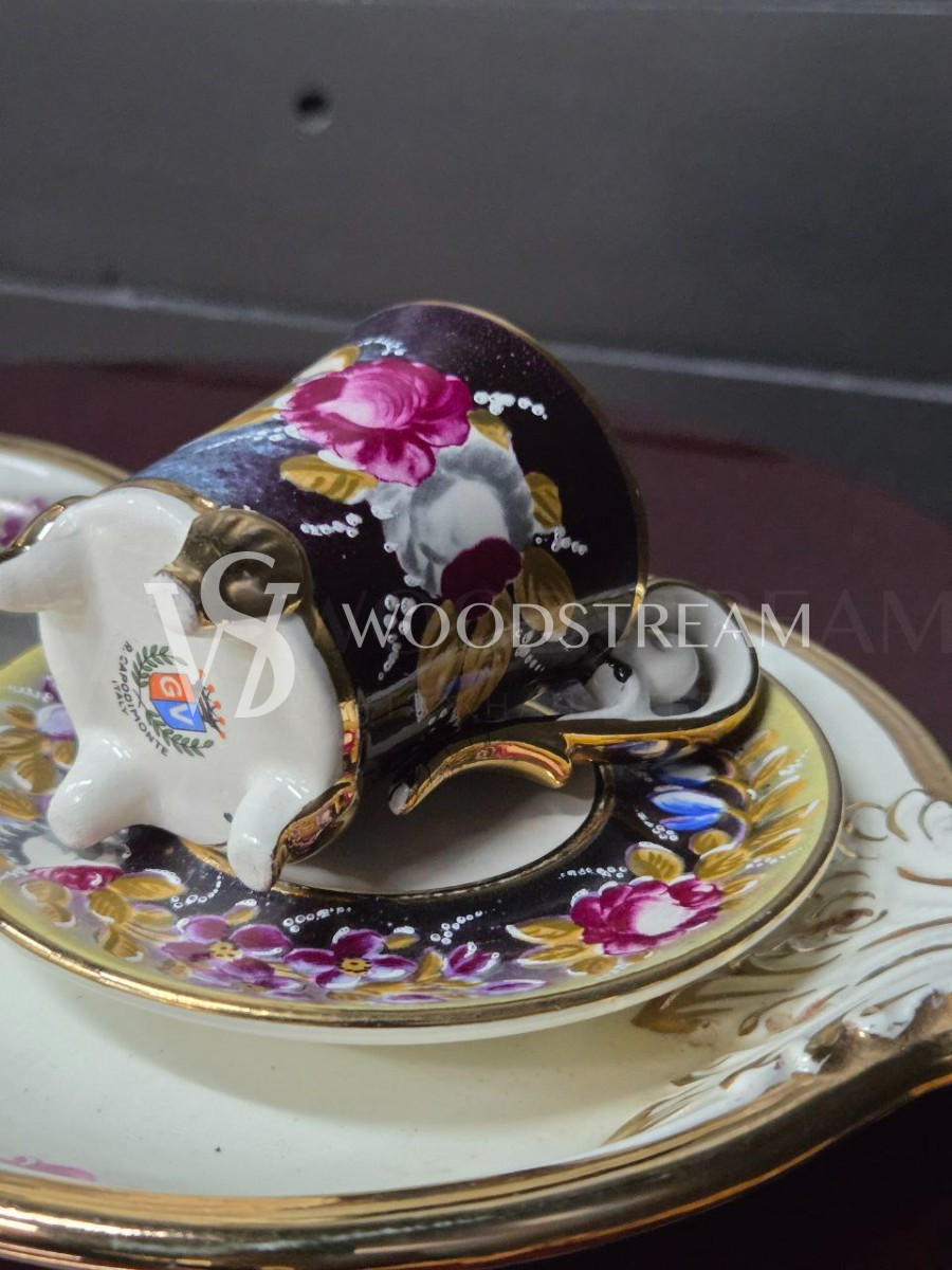 Сервиз чайный/кофейный на 2 персоны на подносе Каподимонте