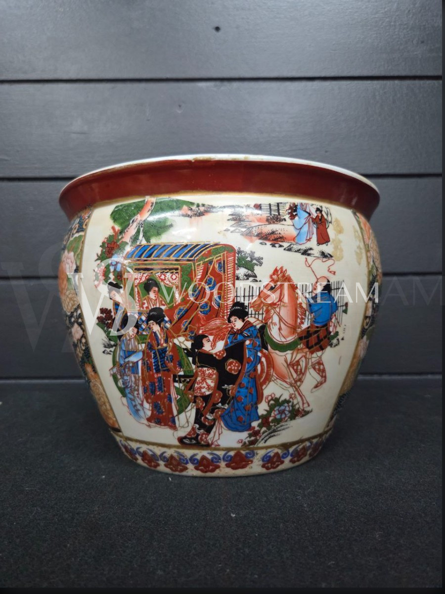 Ваза/Вазон/Кашпо в стиле шинуазри