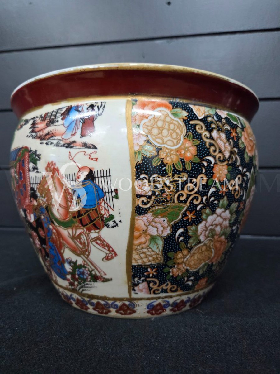 Ваза/Вазон/Кашпо в стиле шинуазри