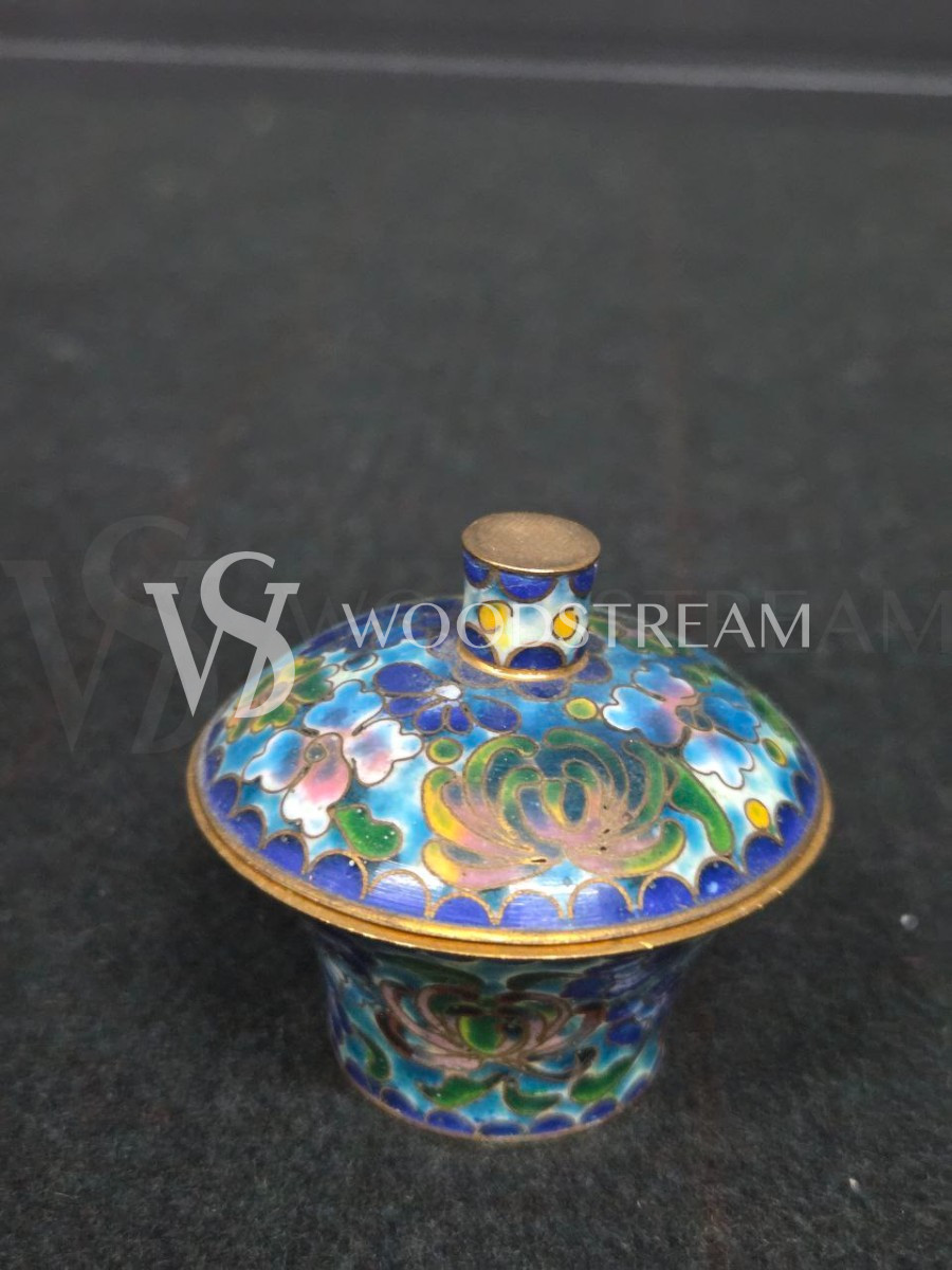 Ваза с крышкой декоративная Клуазоне