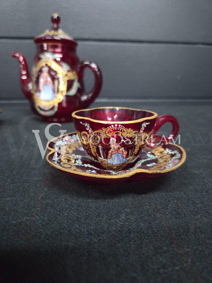 Сервиз чайный/кофейный на 6 персон