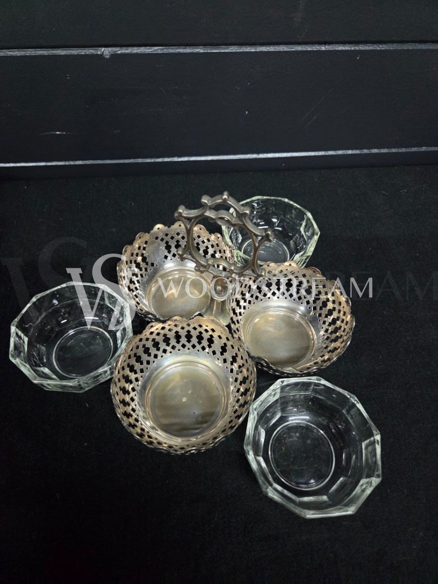 Соусница/Менажница на подставке винтажная