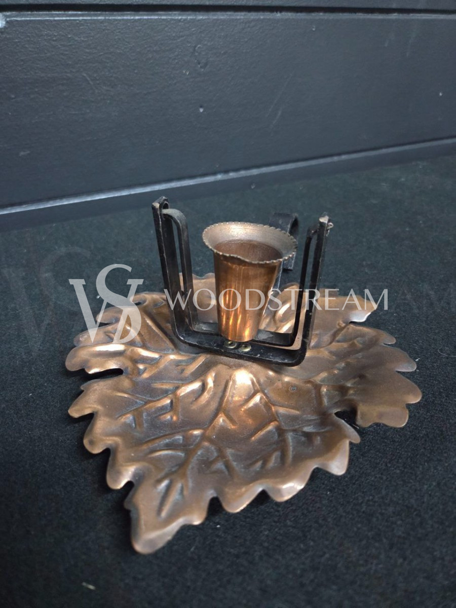 Подсвечник с ручкой винтажный