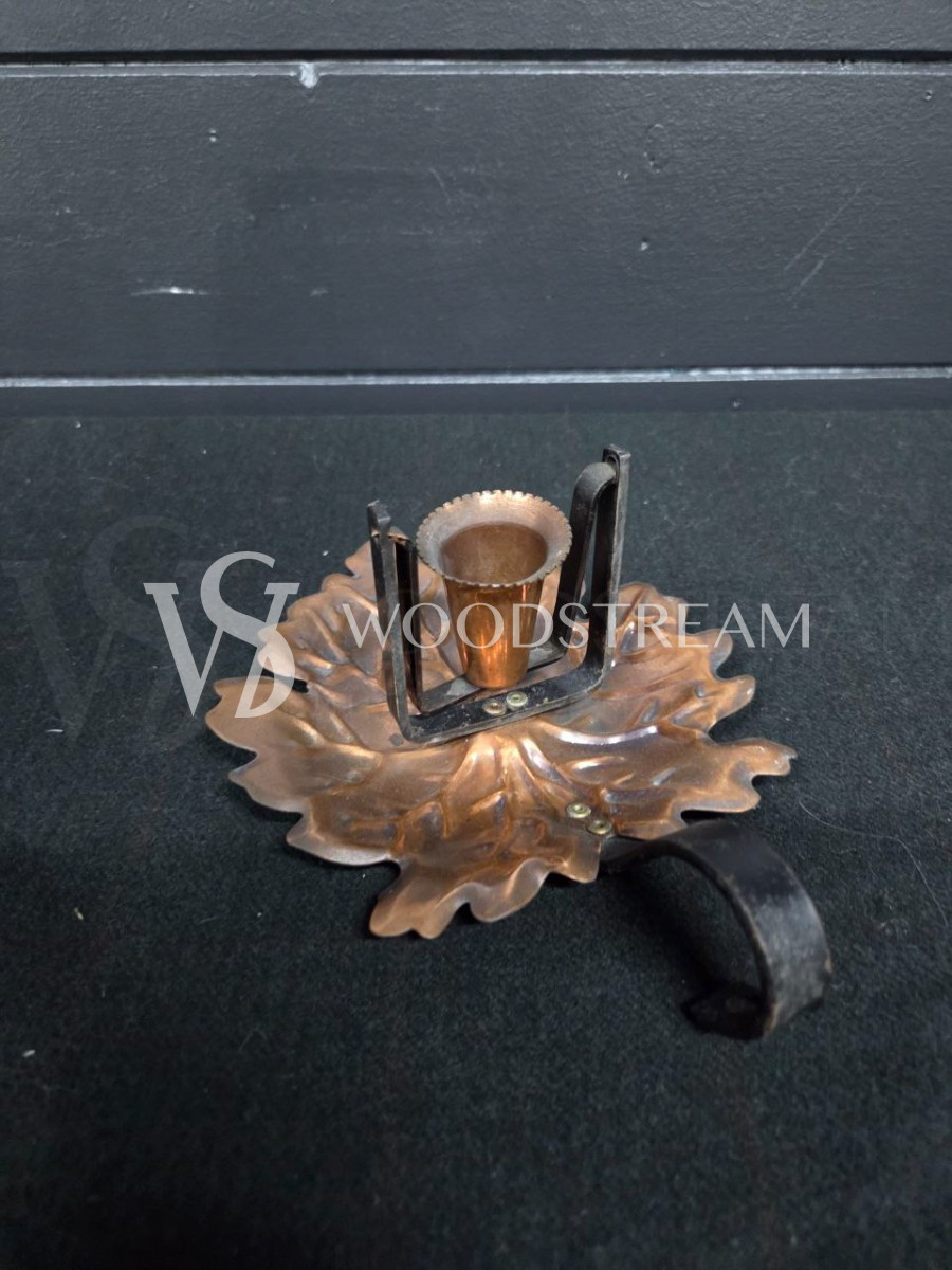 Подсвечник с ручкой винтажный