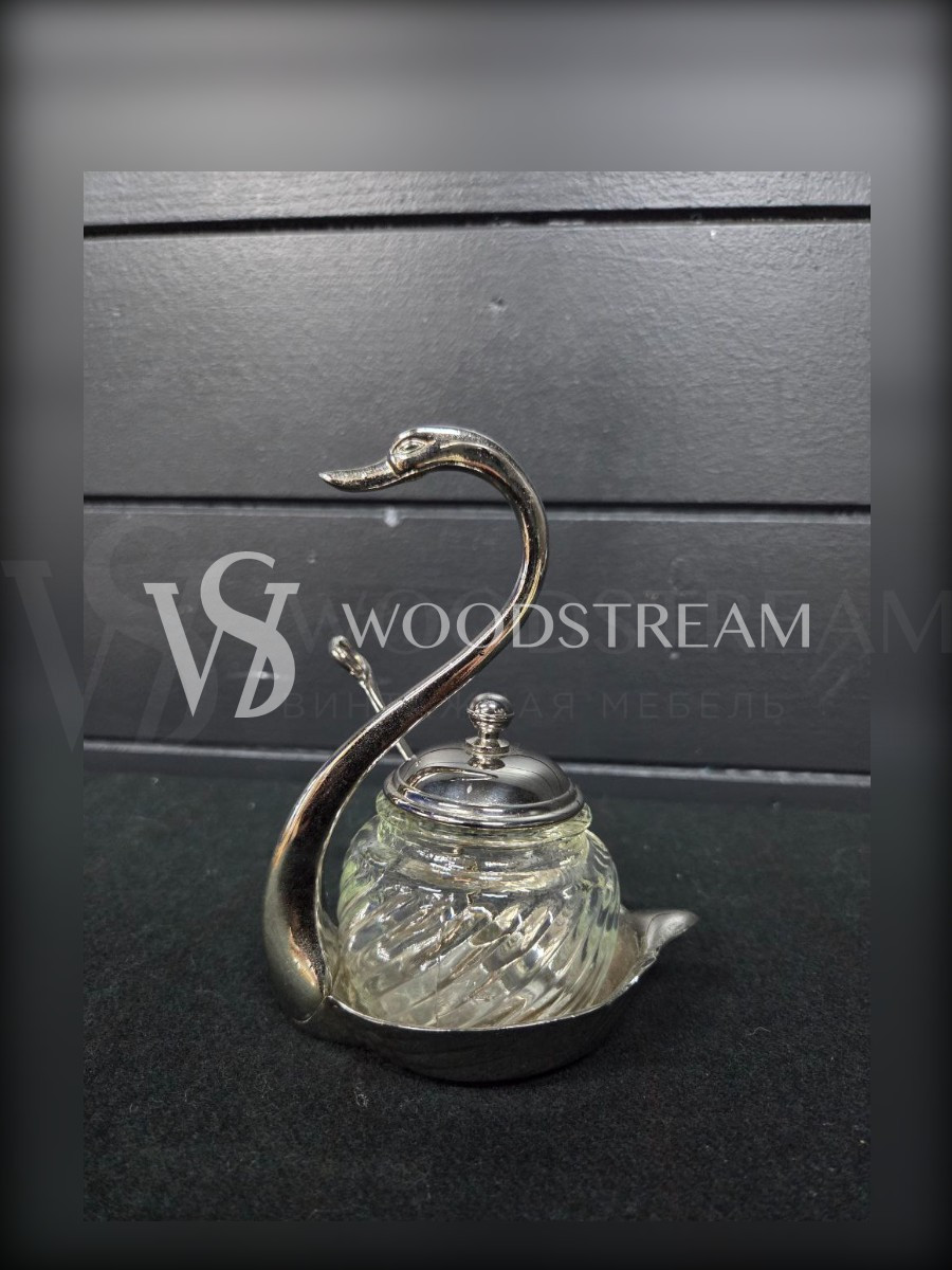 Сахарница с ложкой в форме Лебедя