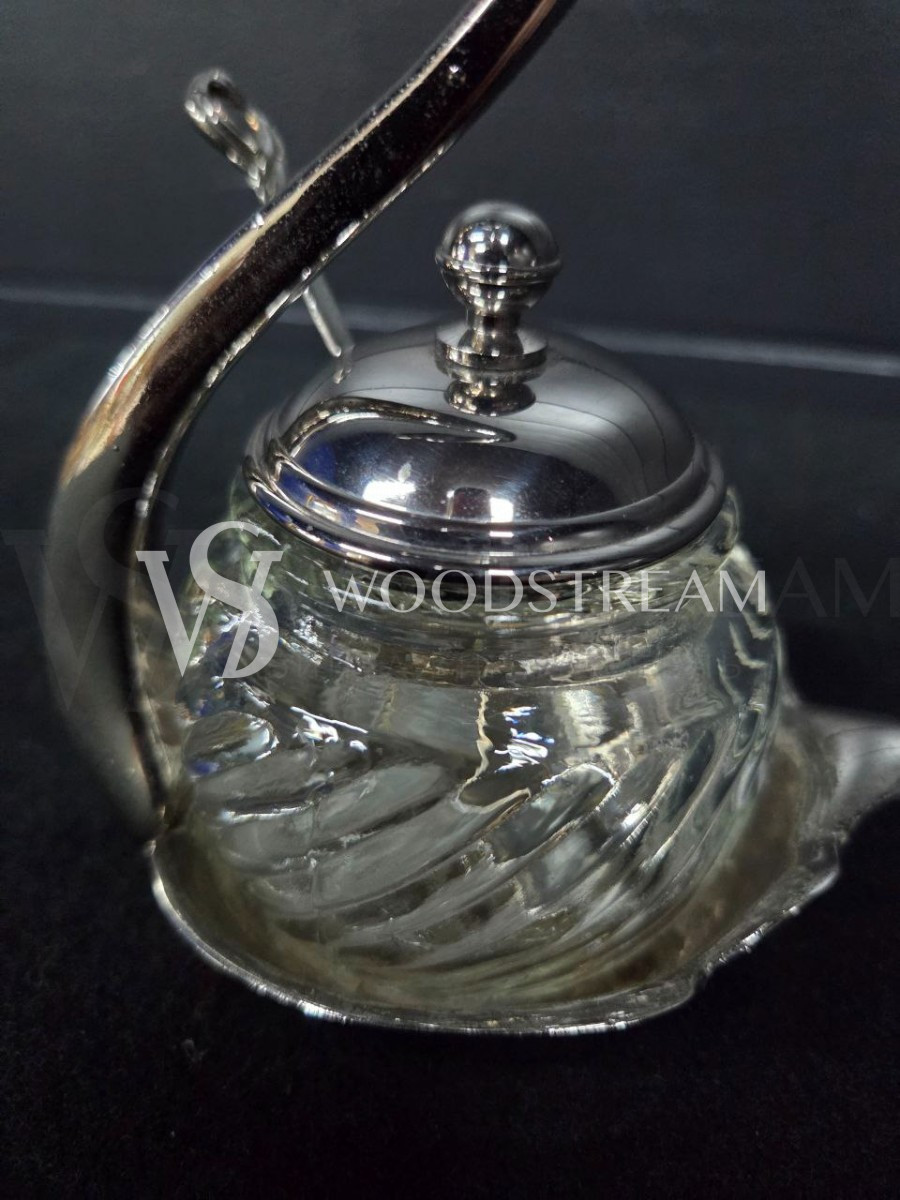 Сахарница с ложкой в форме Лебедя