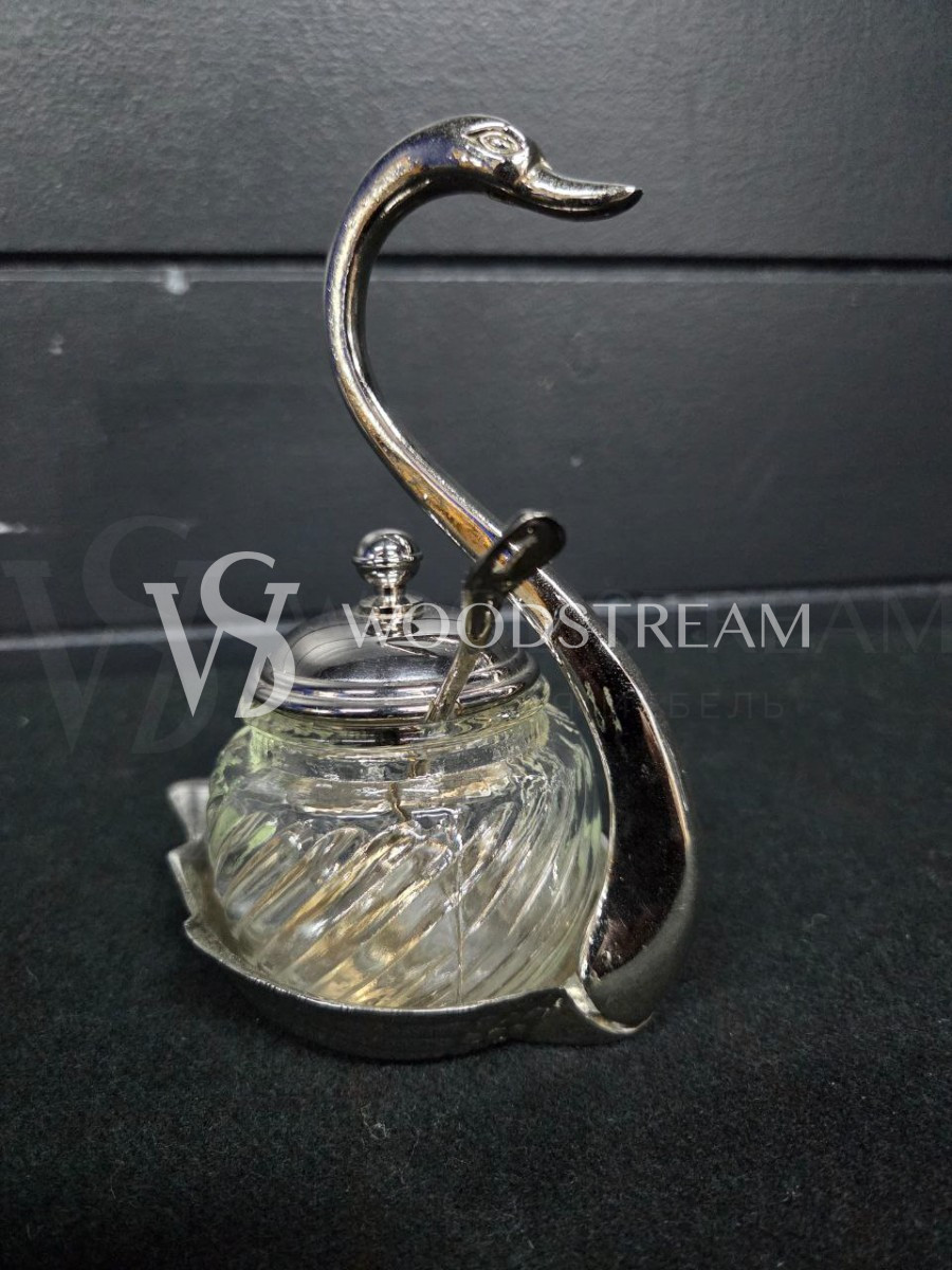 Сахарница с ложкой в форме Лебедя