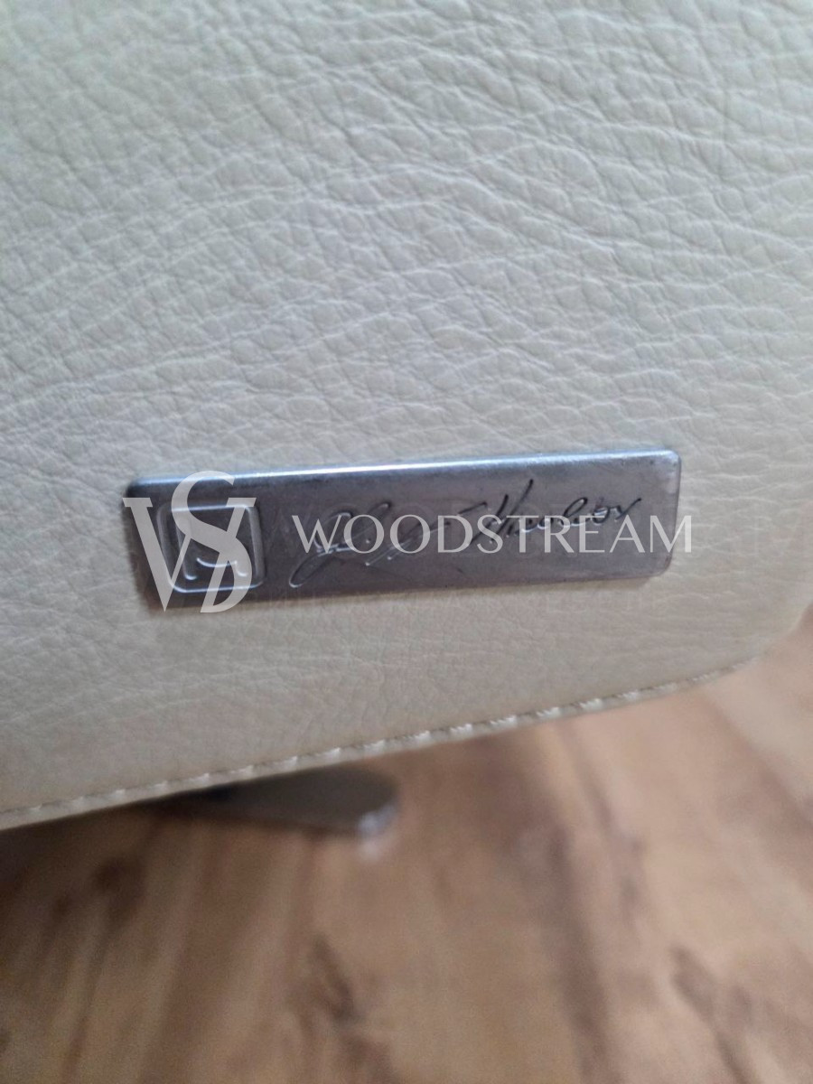 Кресло дизайнерское винтажное