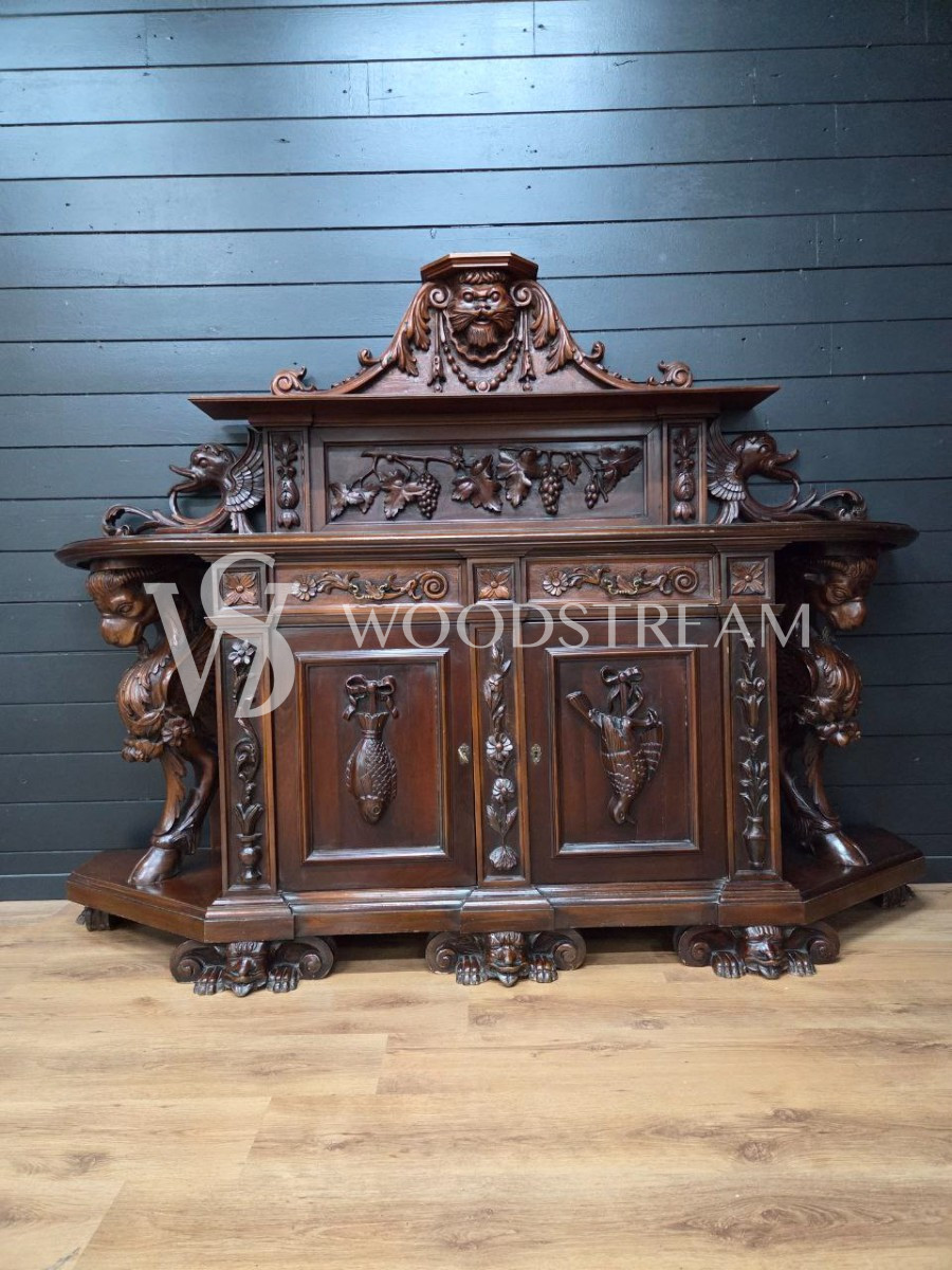 Комод/Тумба/Поставец в охотничьем стиле