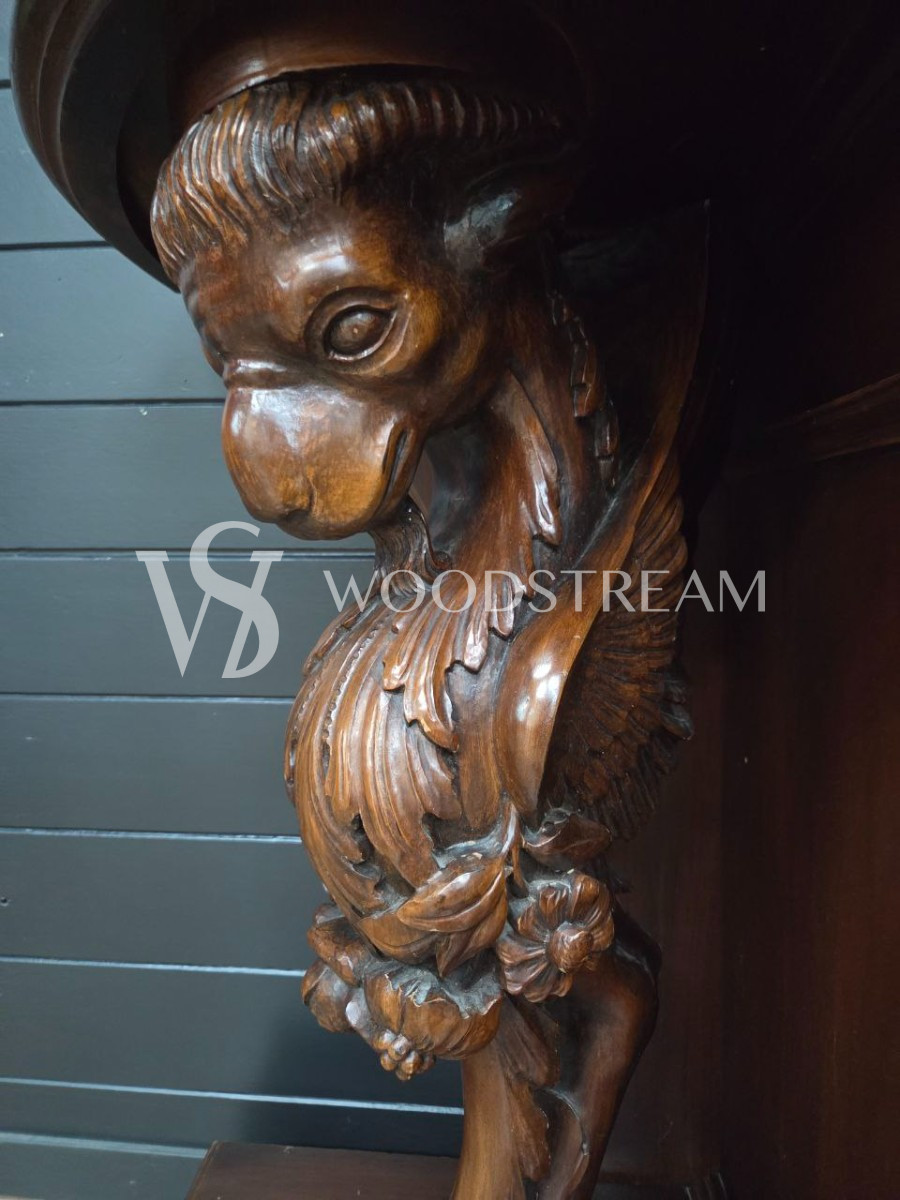 Комод/Тумба/Поставец в охотничьем стиле