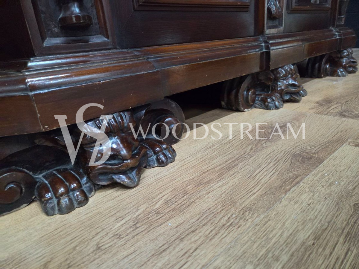 Комод/Тумба/Поставец в охотничьем стиле