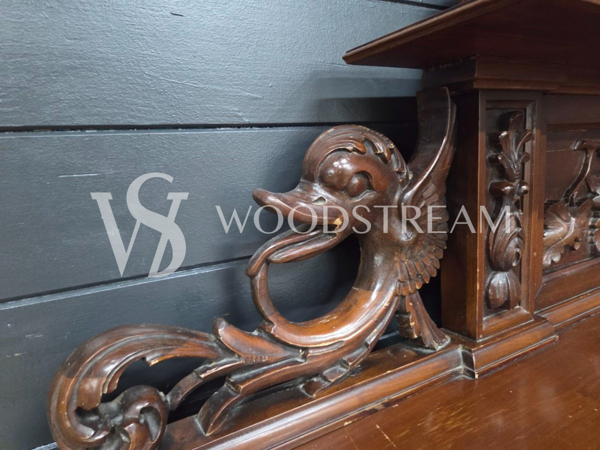 Комод/Тумба/Поставец в охотничьем стиле