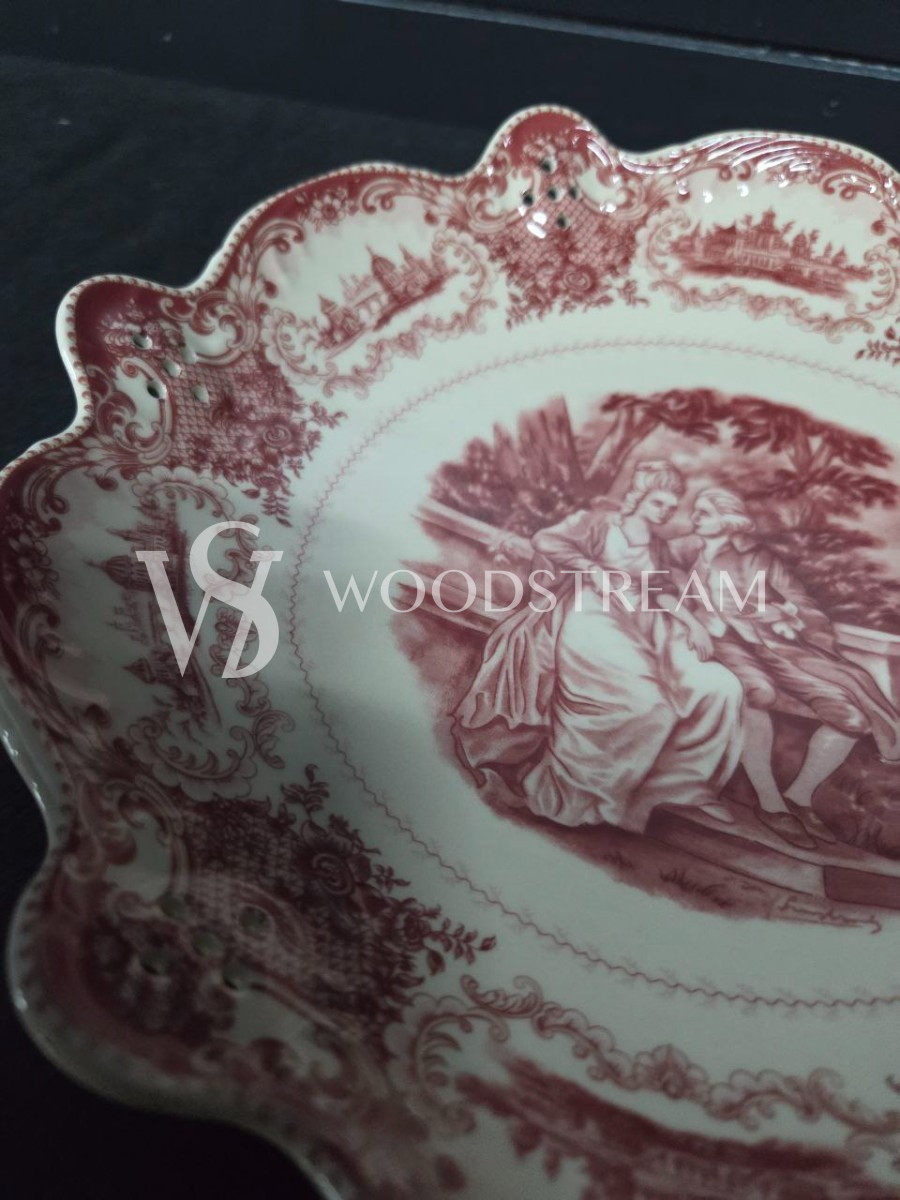 Тарелка/Блюдо винтажное с галантной сценой