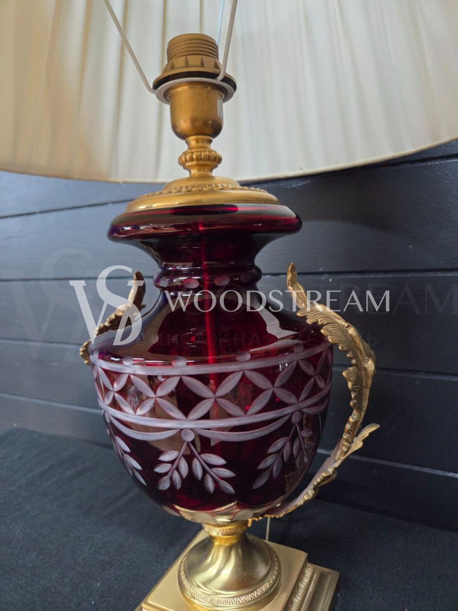 Лампа настольная винтажная