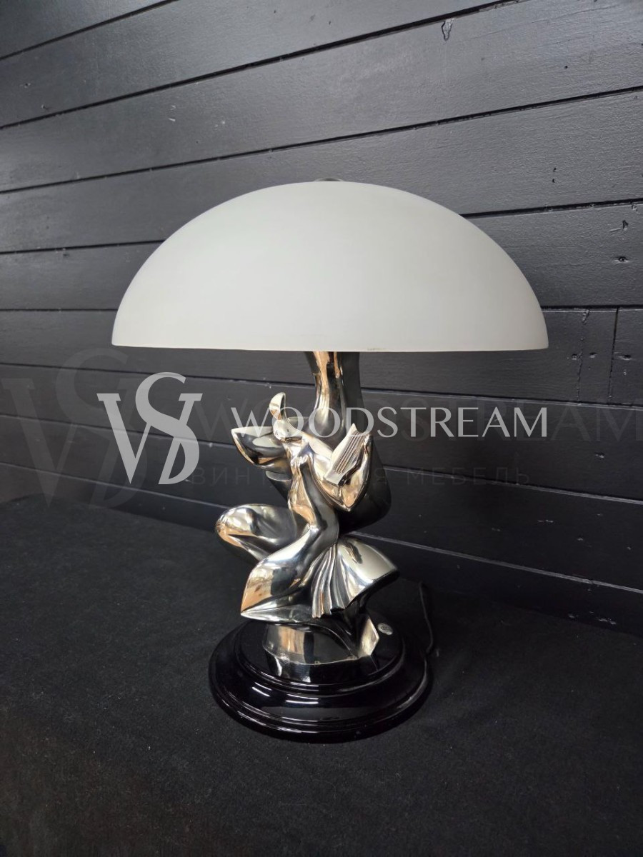 Лампа настольная винтажная