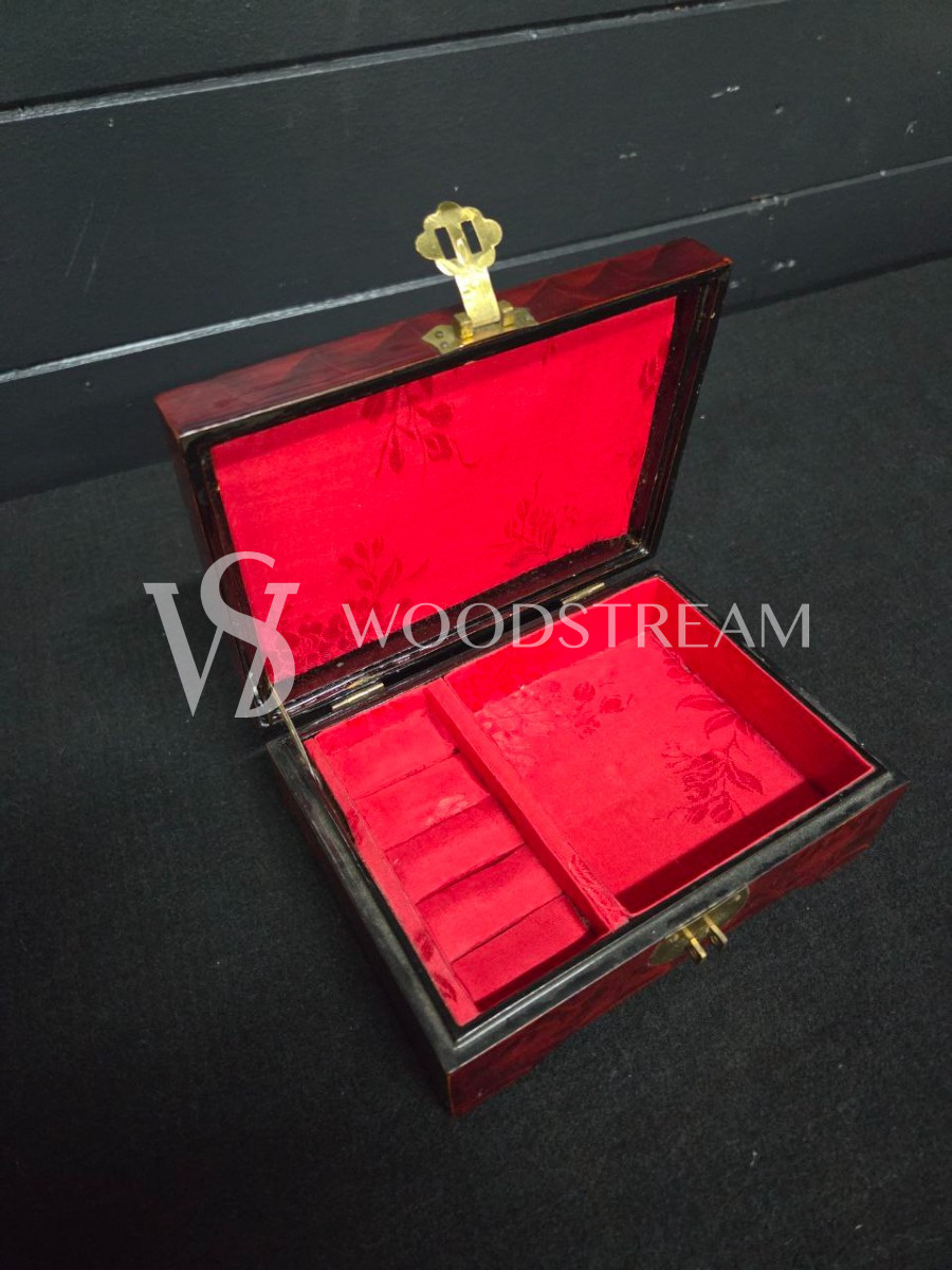 Шкатулка в стиле шинуазри