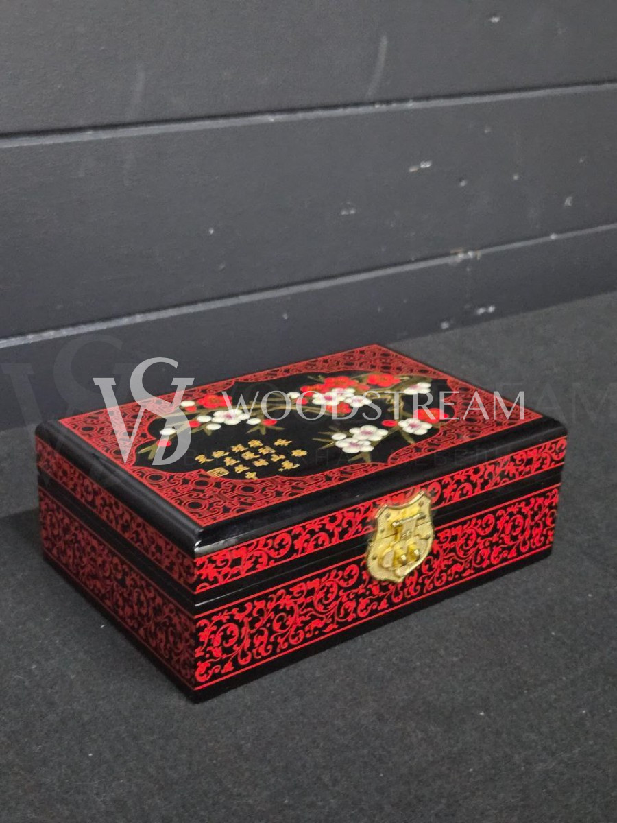 Шкатулка в стиле шинуазри