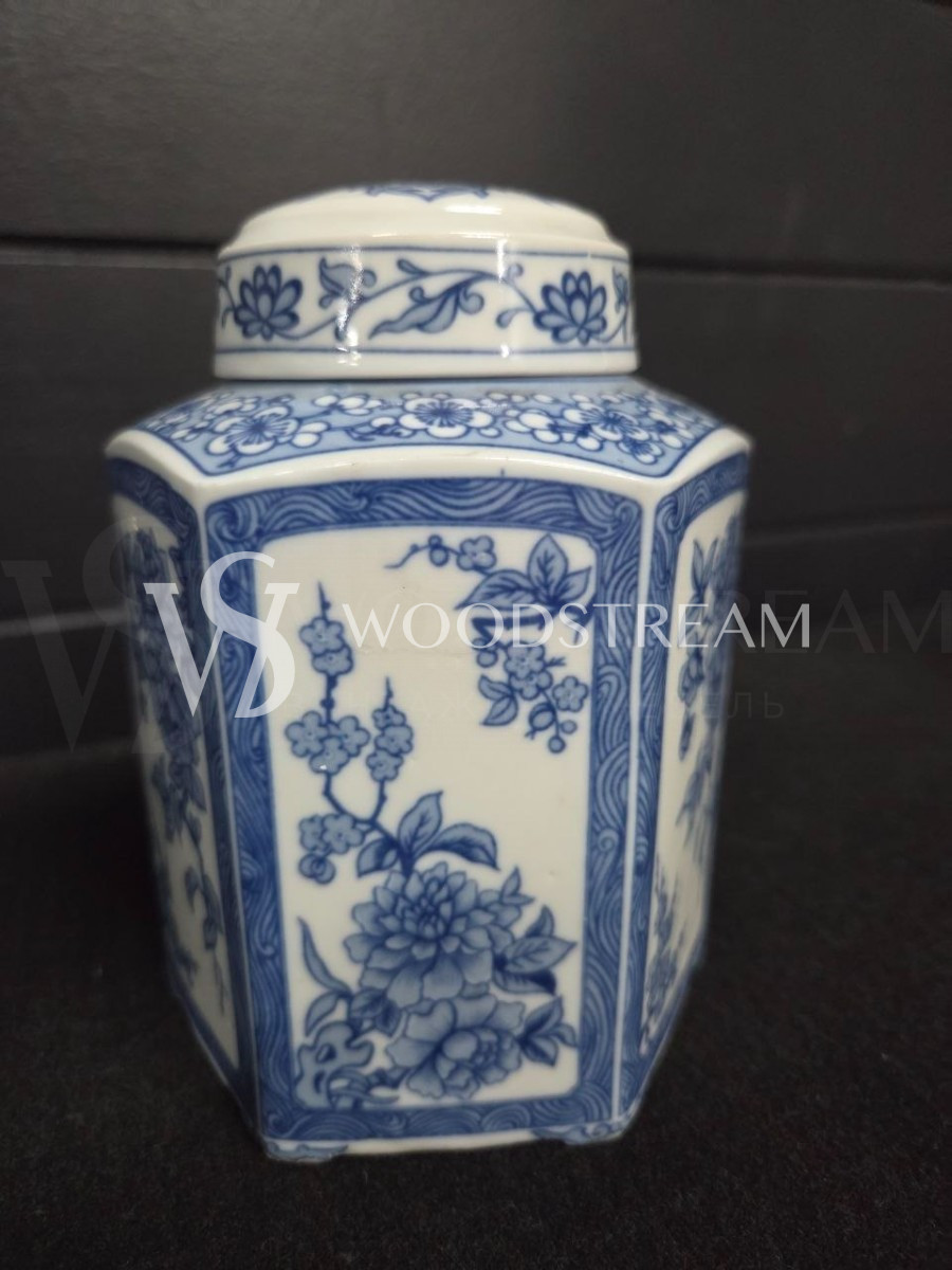 Банка с крышкой для специй 2 штуки