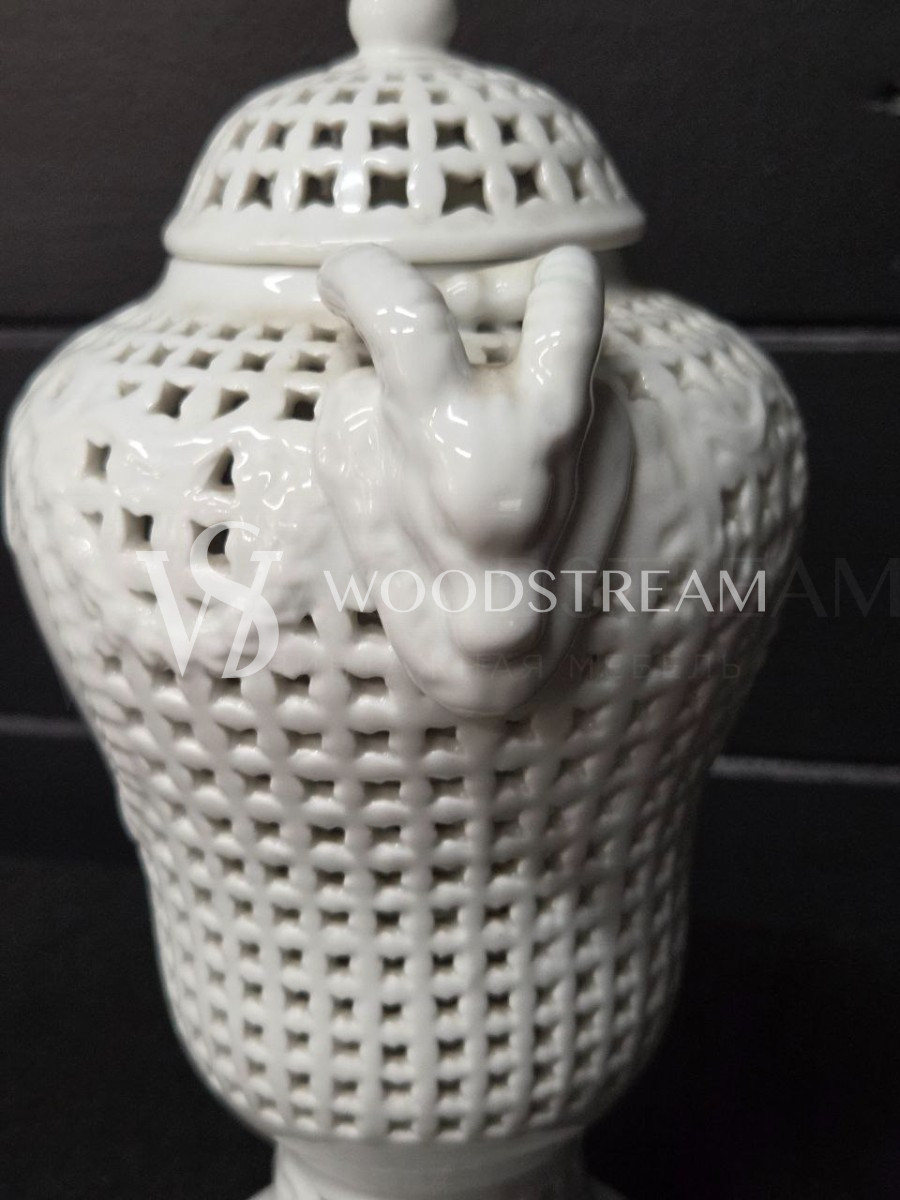 Ваза с крышкой декоративная винтажная