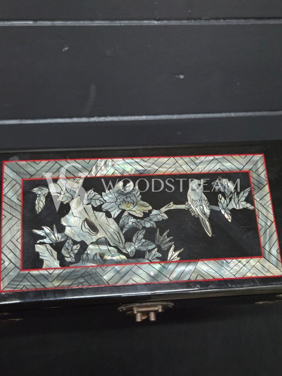 Шкатулка в стиле шинуазри