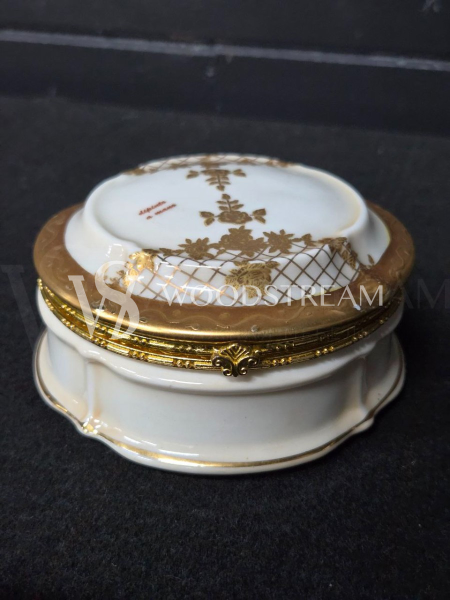 Шкатулка винтажная