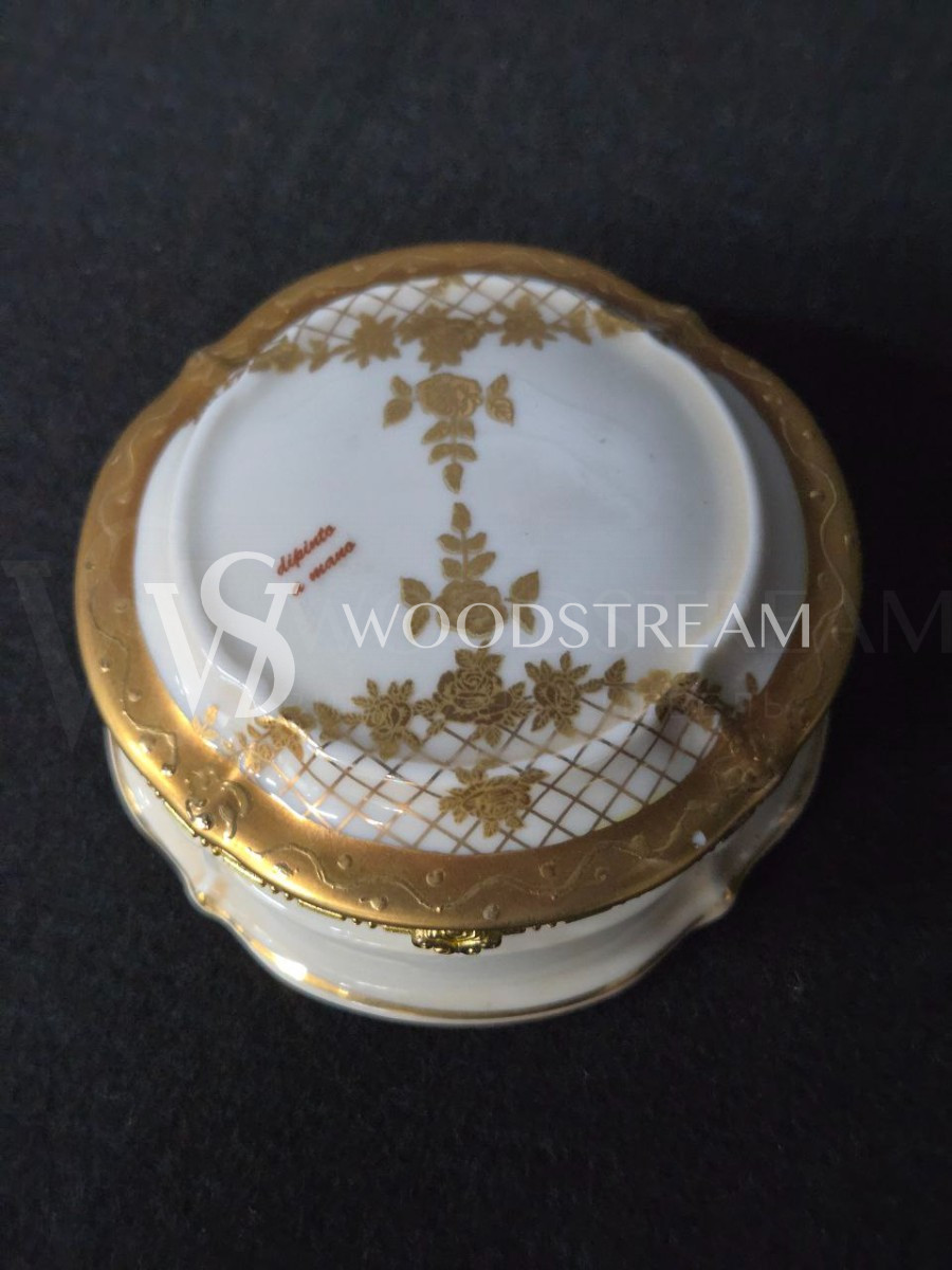 Шкатулка винтажная