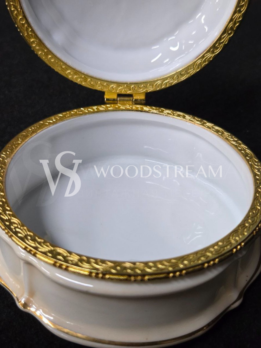 Шкатулка винтажная