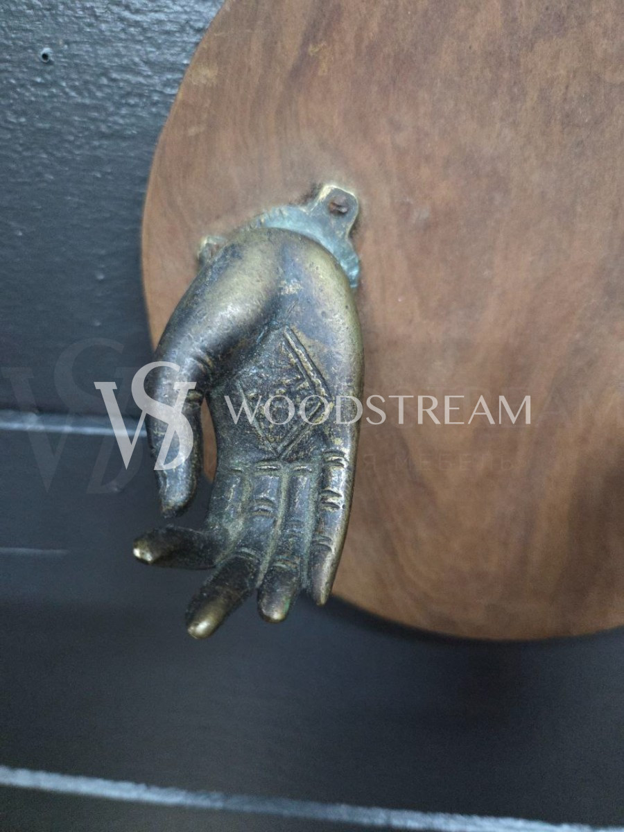 Вешалка настенная винтажная с крючками в форме ладоней