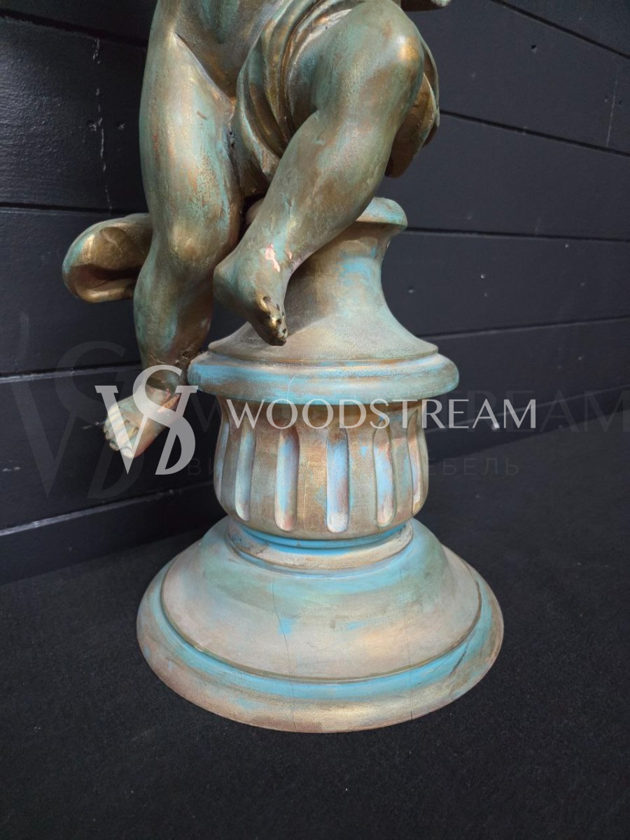 Скульптура/Статуя на постаменте Путти/Ангел музыкант