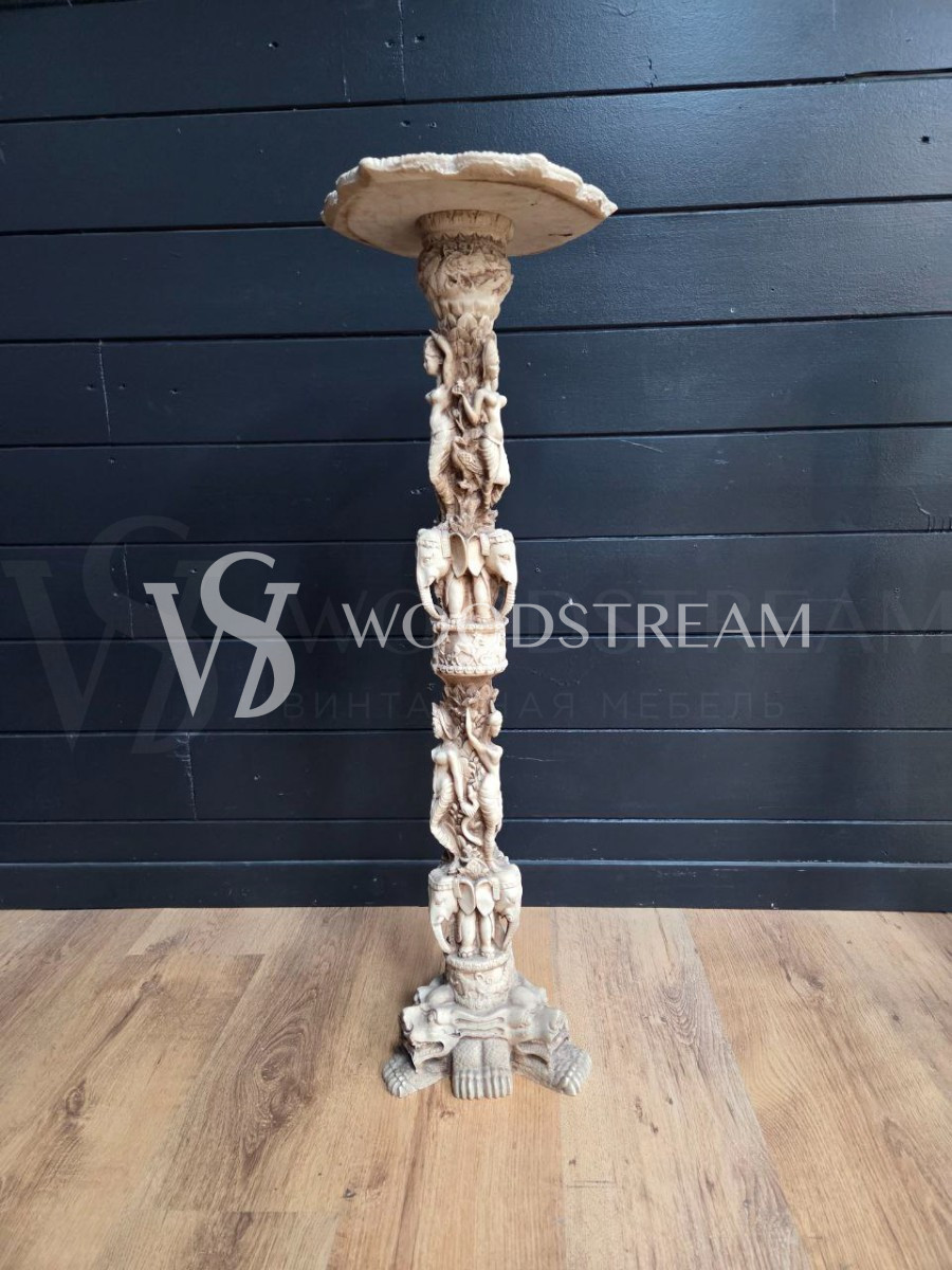 Постамент/подставка/колонна в восточном стиле