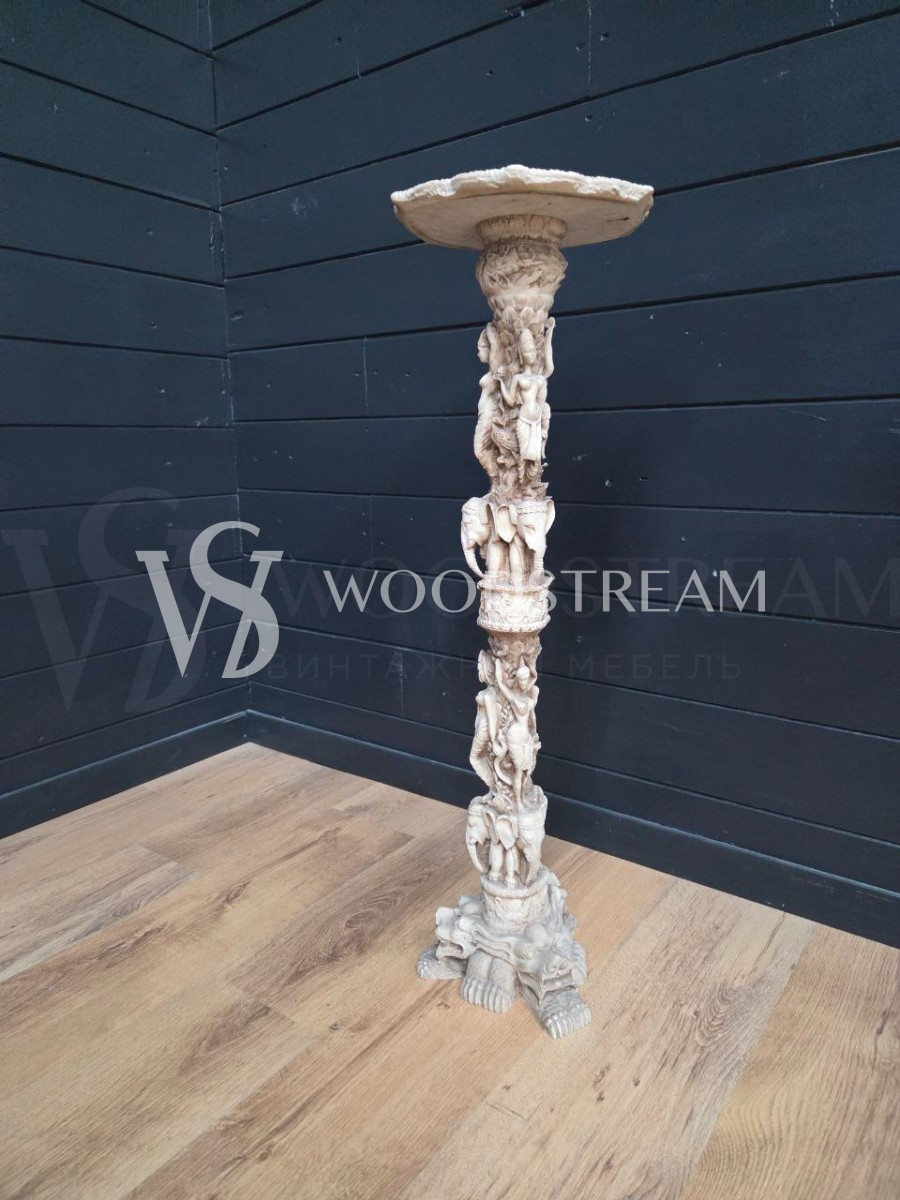 Постамент/подставка/колонна в восточном стиле