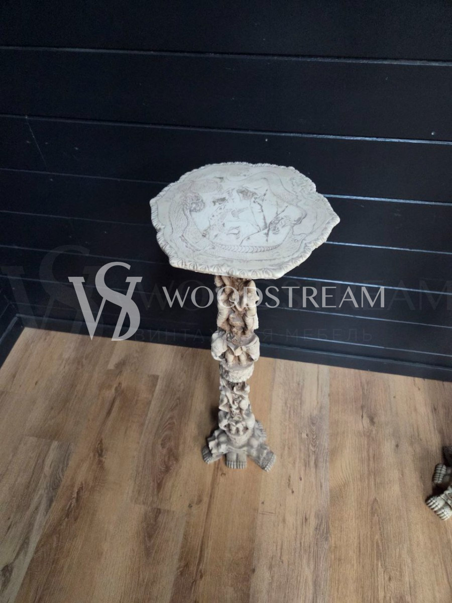 Постамент/подставка/колонна в восточном стиле