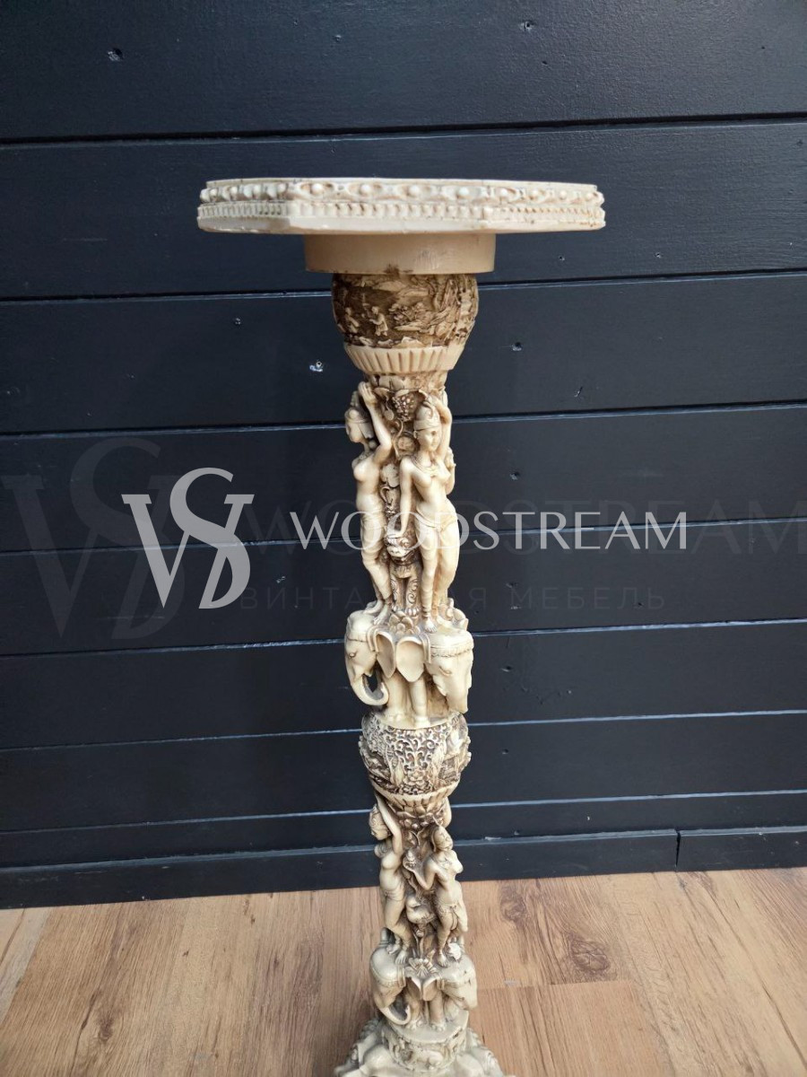 Постамент/подставка/колонна в восточном стиле