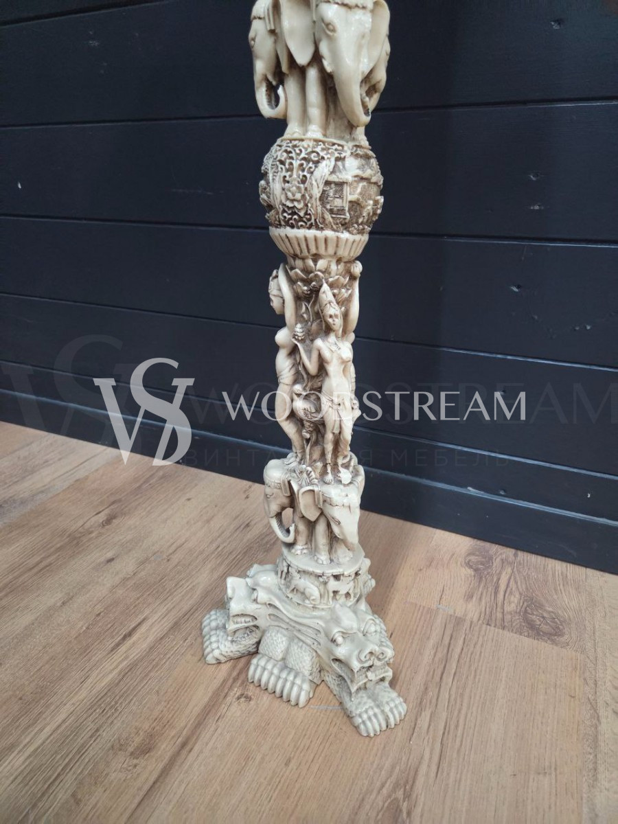 Постамент/подставка/колонна в восточном стиле