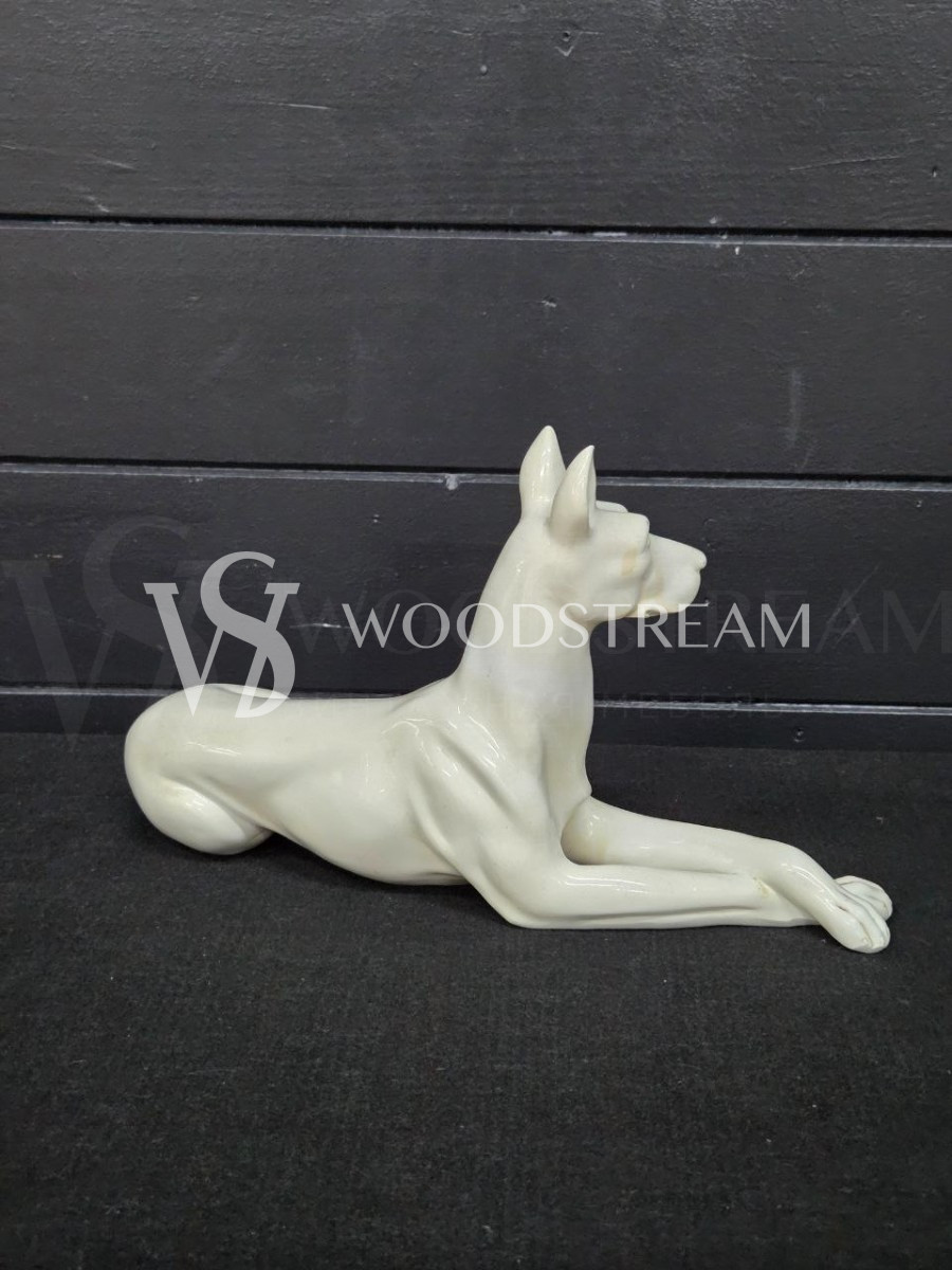 Скульптура анималистическая Собака