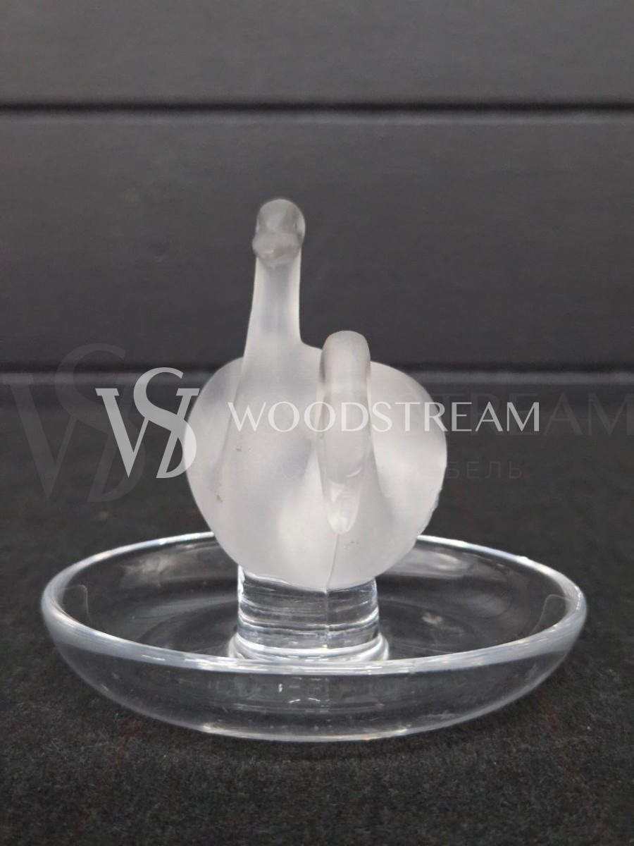 Фигура/Статуэтка на подставке 2 штуки Лебедь и Воробей