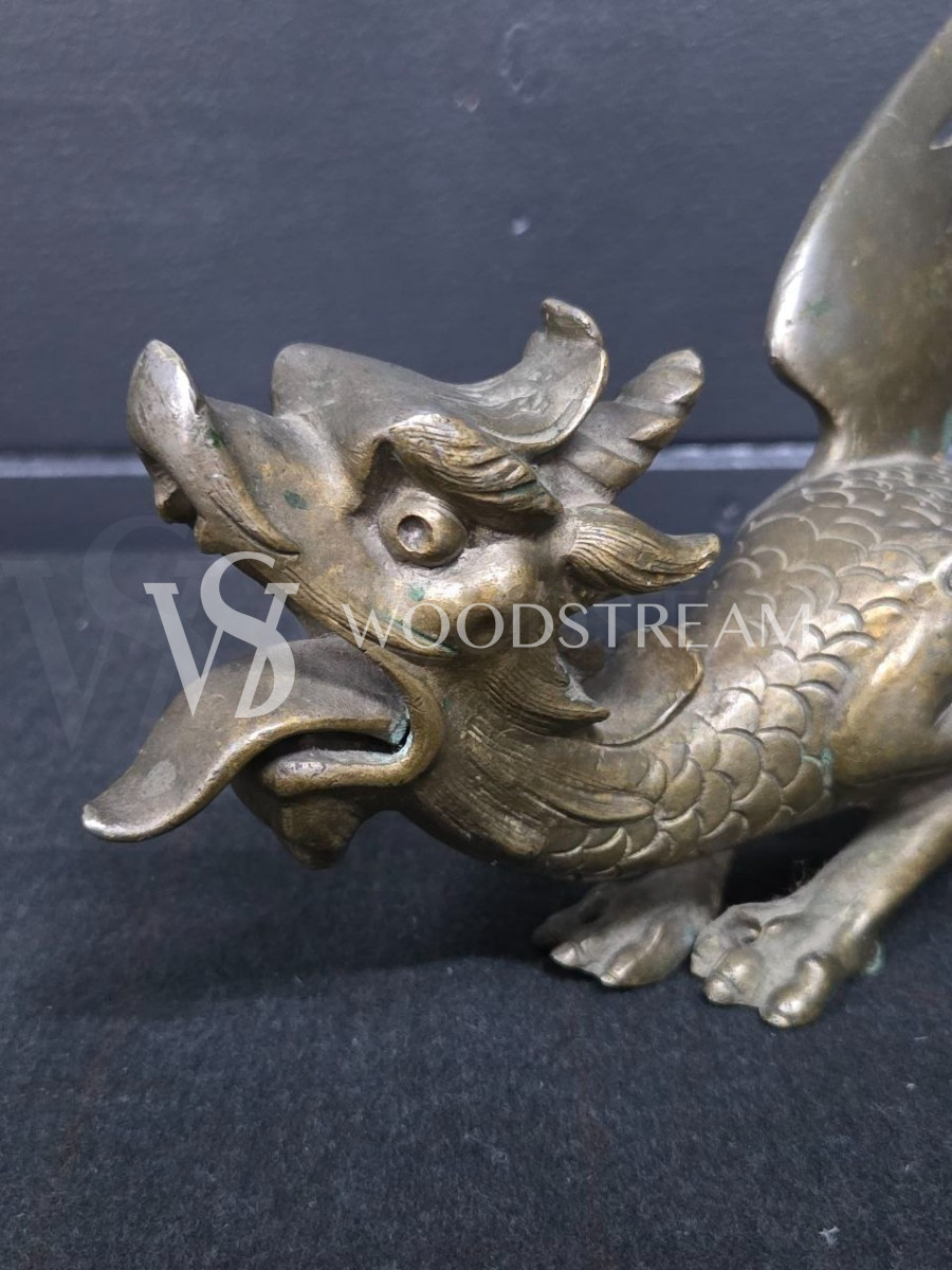 Скульптура/Статуэтка в восточном стиле Дракон